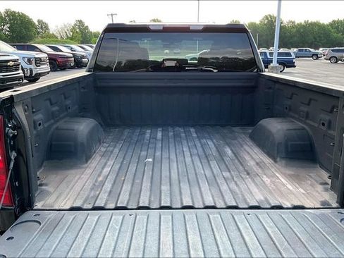 Used 2021 Chevrolet Silverado 1500 LT w/ LPO, Dark Essentials Package AWD/4WD image 7