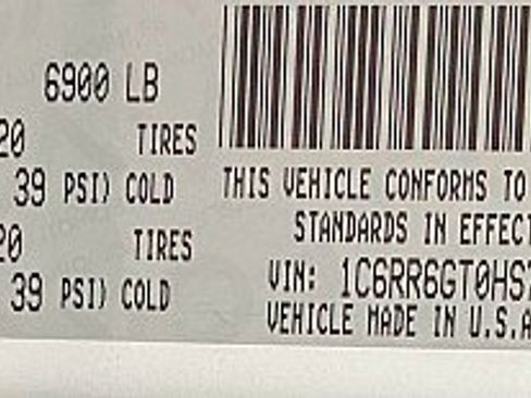 Used 2017 RAM 1500 Big Horn image 11