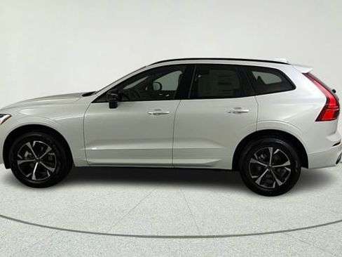 Used 2026 Volvo XC60 B5 Core AWD/4WD image 4