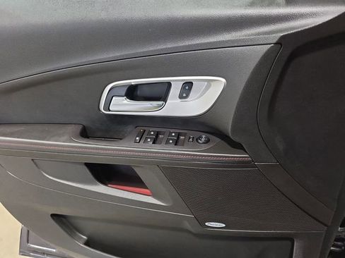 Used 2015 Chevrolet Equinox LT w/ Chrome Appearance Package FWD image 19