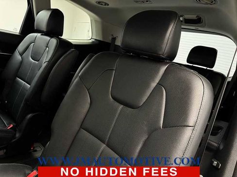 Used 2022 Kia Telluride SX w/ Nightfall Edition Package image 16