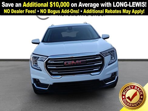 Used 2024 GMC Terrain SLT image 11