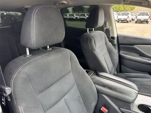 Used 2021 Nissan Murano SV image 16