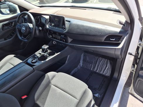 Used 2023 Nissan Rogue S AWD/4WD image 37