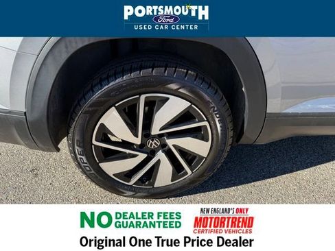 Used 2025 Volkswagen Atlas SE image 30