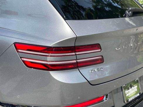 Used 2024 Genesis GV80 2.5T w/ Advanced Package image 11