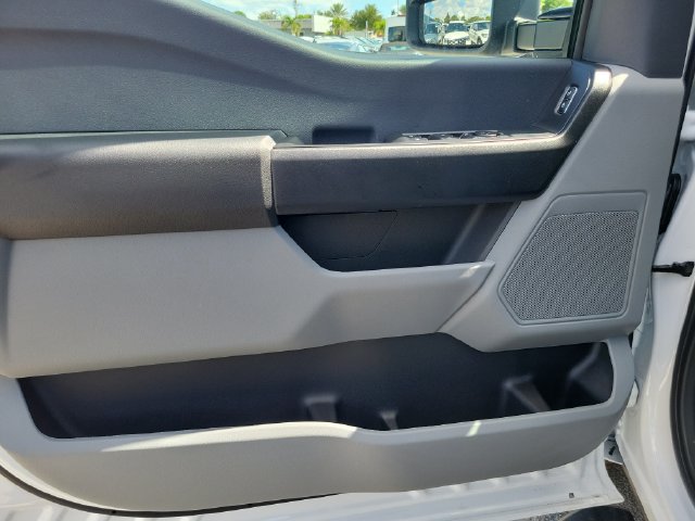 New 2027 Ford F350 XL AWD/4WD image 16