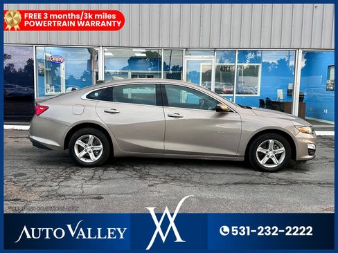 Used 2023 Chevrolet Malibu LT w/ Driver Confidence Package image 8
