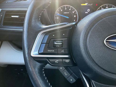 Used 2022 Subaru Ascent Limited w/ Technology Package image 23