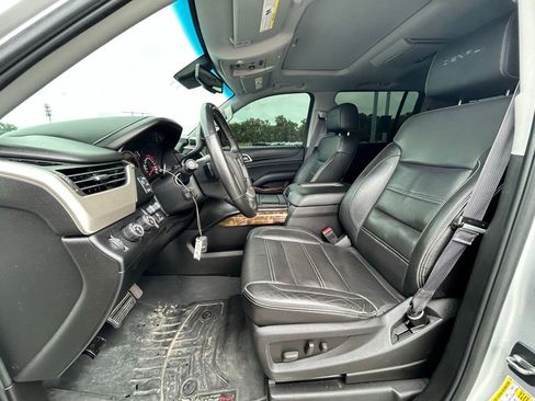 Used 2016 GMC Yukon XL Denali w/ Open Road Package AWD/4WD image 14