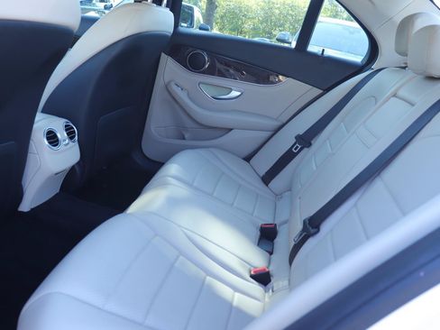 Used 2016 Mercedes-Benz C 300 Sedan image 12