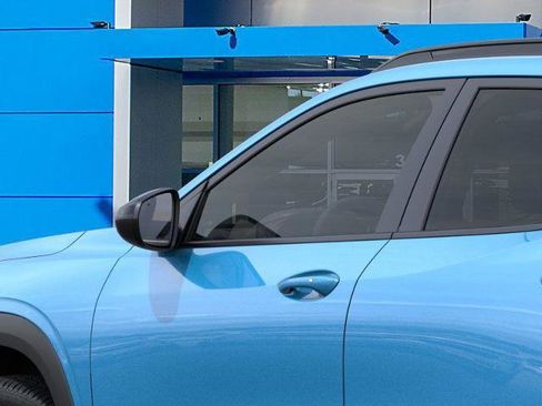 New 2026 Chevrolet Trax RS w/ Sunroof Package image 29