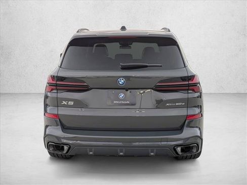 Used 2026 BMW X5 xDrive50e AWD/4WD image 8