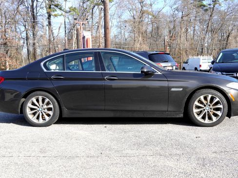 Used 2014 BMW 528i xDrive Sedan image 4
