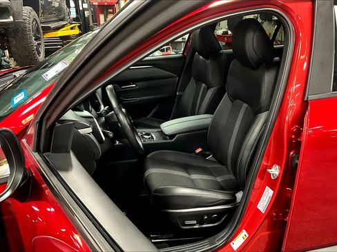 Used 2024 MAZDA CX-50 AWD 2.5 S w/ Preferred Package image 9