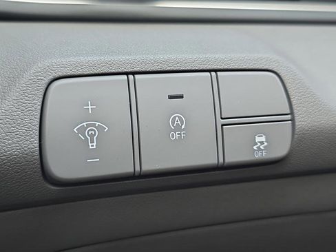 New 2026 Hyundai Elantra SE FWD image 25