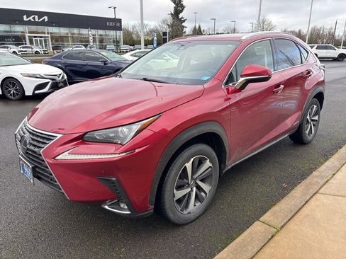 Used 2018 Lexus NX 300h AWD w/ Premium Package image 4
