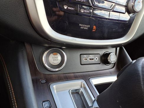 Used 2023 Nissan Murano Platinum image 33