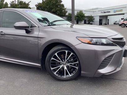 Used 2020 Toyota Camry SE