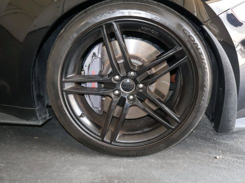 Used 2018 Ford Mustang GT Premium w/ GT Performance Package RWD image 35