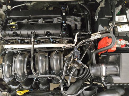 Used 2017 Ford Fiesta SE image 30