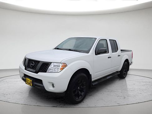 Used 2019 Nissan Frontier SV w/ Value Truck Package AWD/4WD image 1