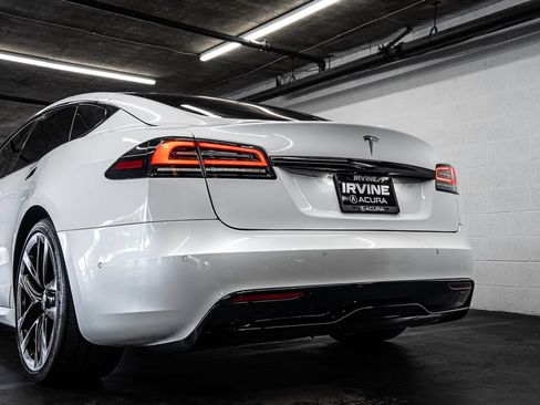 Used 2022 Tesla Model S Plaid AWD/4WD image 16