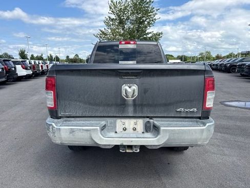 Used 2024 RAM 2500 Tradesman w/ Chrome Appearance Group AWD/4WD image 5