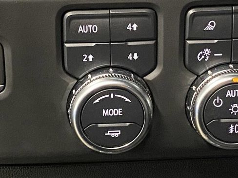 Used 2024 GMC Sierra 2500 AT4 w/ AT4 Premium Plus Package image 24