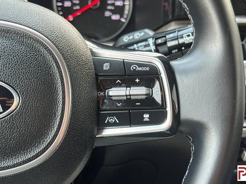Used 2021 Kia Sorento EX AWD/4WD image 30