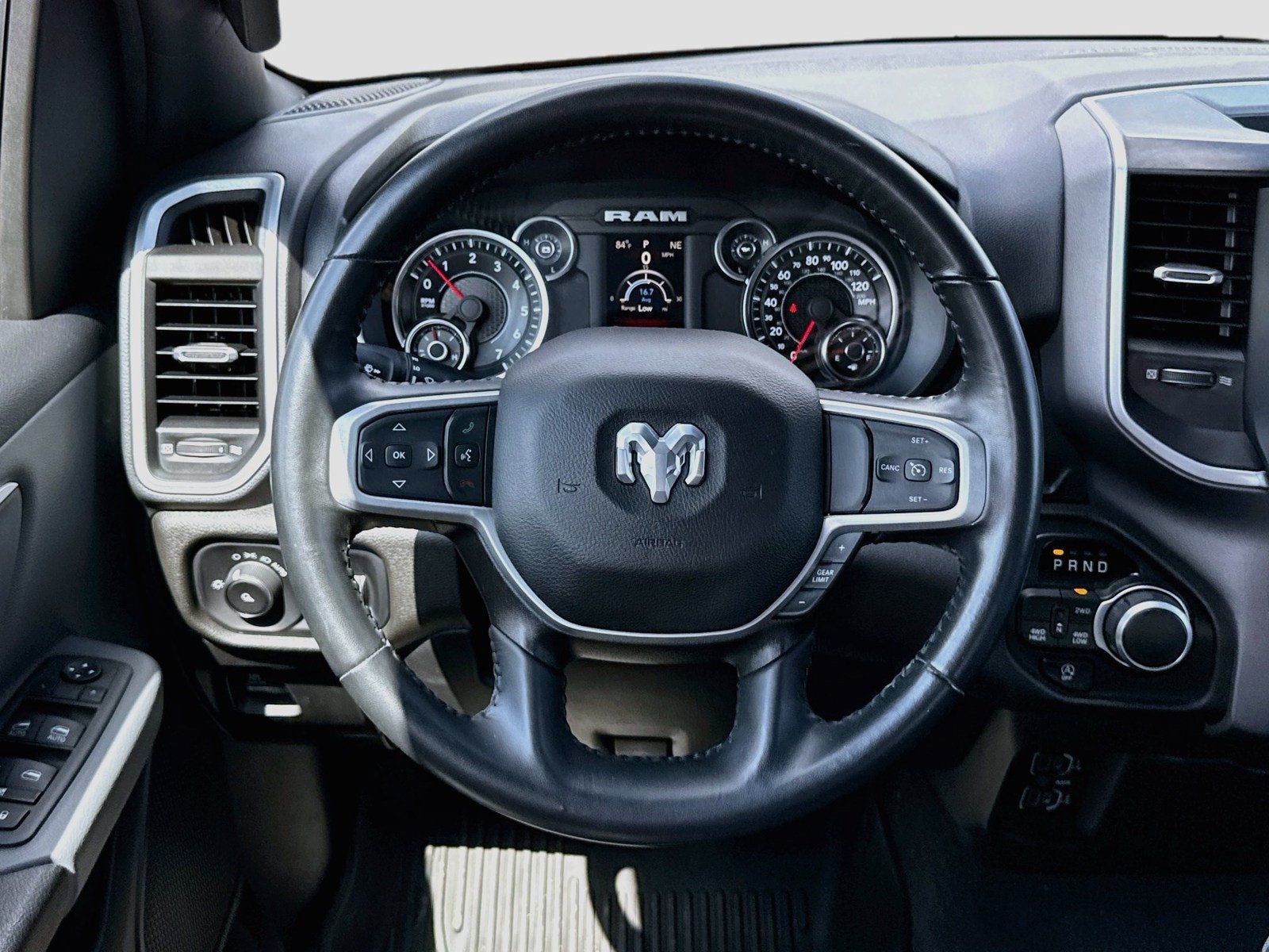 Used 2023 RAM 1500 Big Horn AWD/4WD image 12