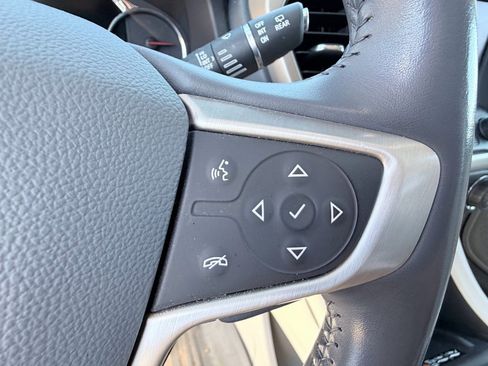 Used 2021 GMC Acadia Denali w/ Denali Technology Package image 15