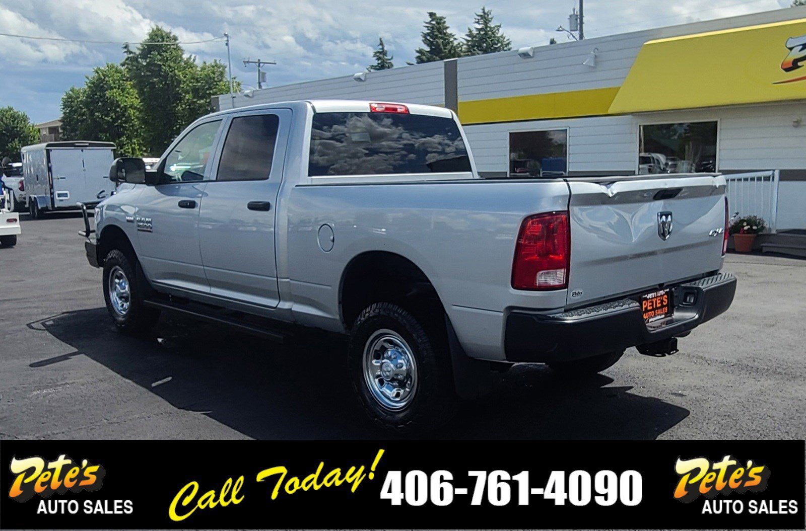 Used 2017 RAM 2500 Tradesman w/ Protection Group AWD/4WD image 2