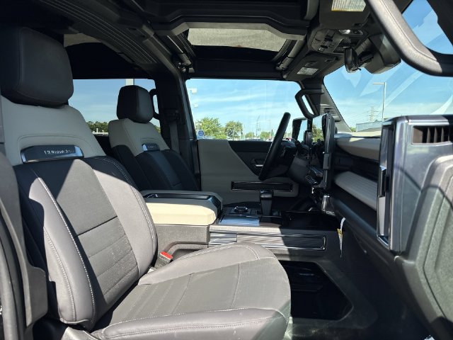 Certified 2026 GMC Hummer EV SUV AWD/4WD image 21