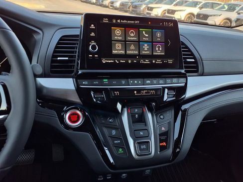 New 2026 Honda Odyssey Touring image 17