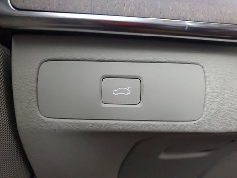 Used 2026 Volvo XC90 B6 Ultra AWD/4WD image 35