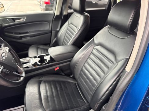 Used 2018 Ford Edge SEL w/ Equipment Group 201A AWD/4WD image 20