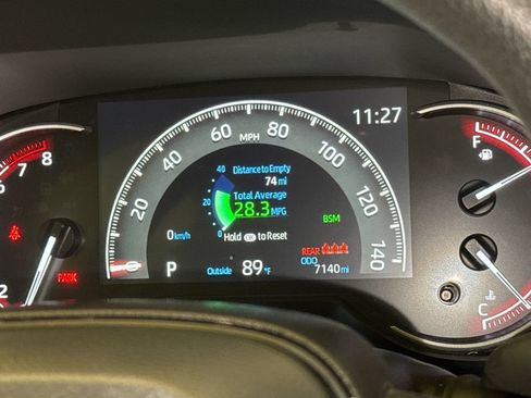 Used 2025 Toyota RAV4 XLE w/ Convenience Package FWD image 31
