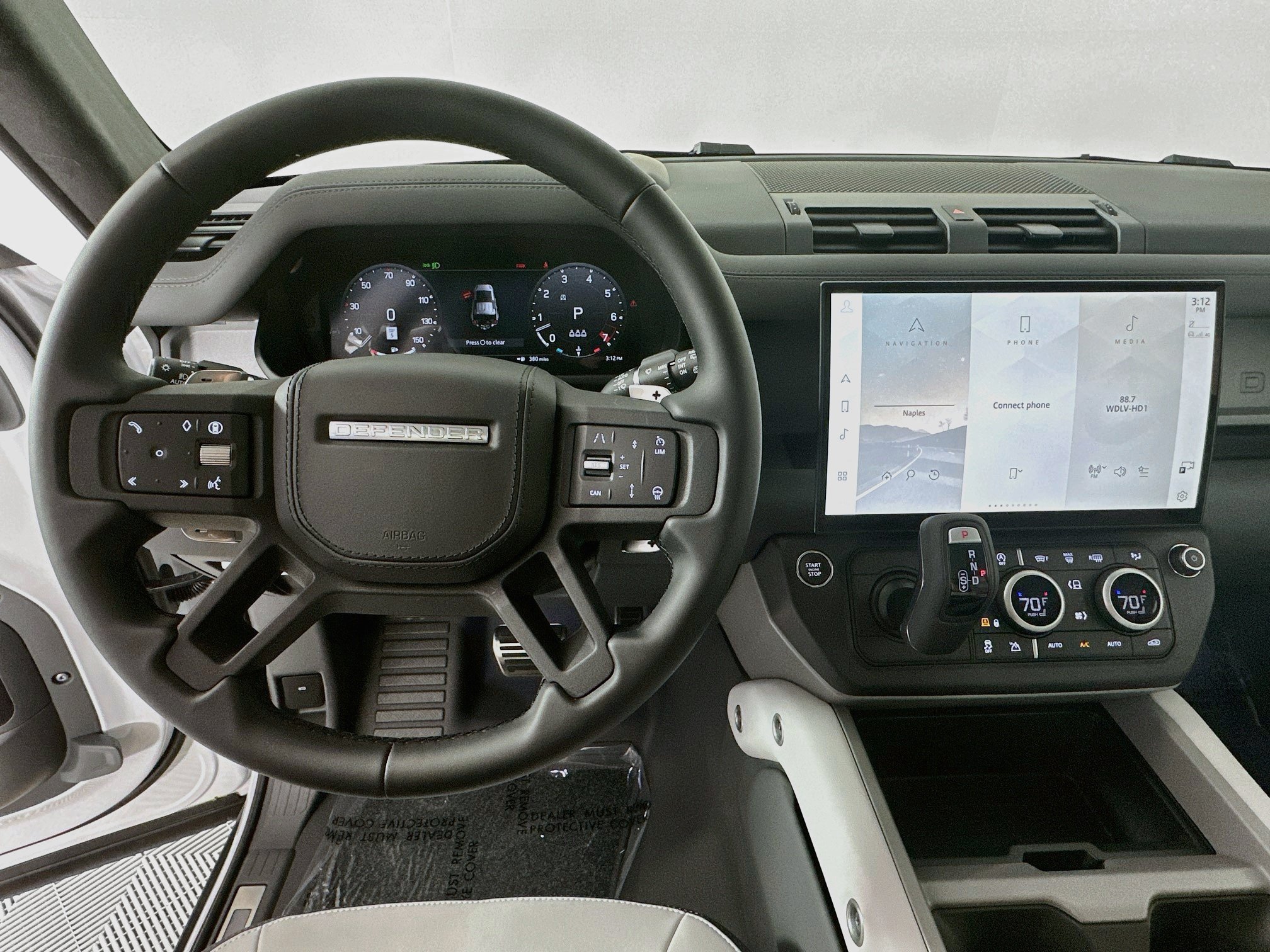 New 2026 Land Rover Defender 110 V8 AWD/4WD image 11