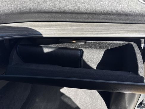 Used 2024 Jeep Wagoneer L Series II w/ Flexible Seating Group image 41