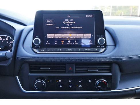 Used 2025 Nissan Rogue S image 22