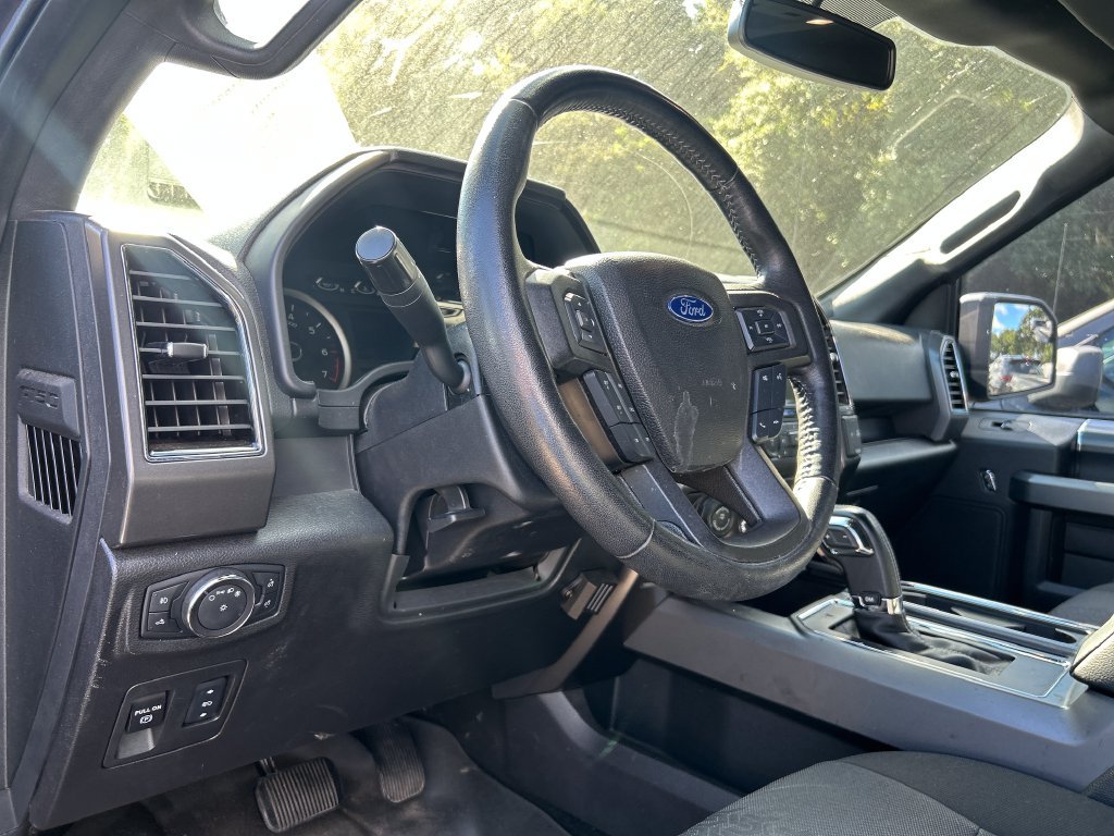 Used 2018 Ford F150 XLT w/ Equipment Group 302A Luxury AWD/4WD image 10