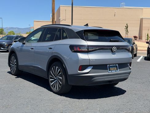 Used 2025 Volkswagen ID.4 Pro AWD/4WD image 4