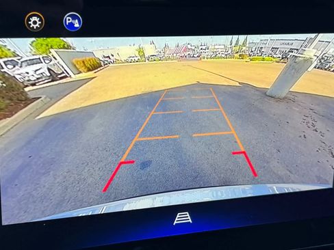 Used 2025 Chevrolet Equinox RS image 22