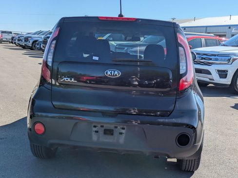 Used 2018 Kia Soul image 4