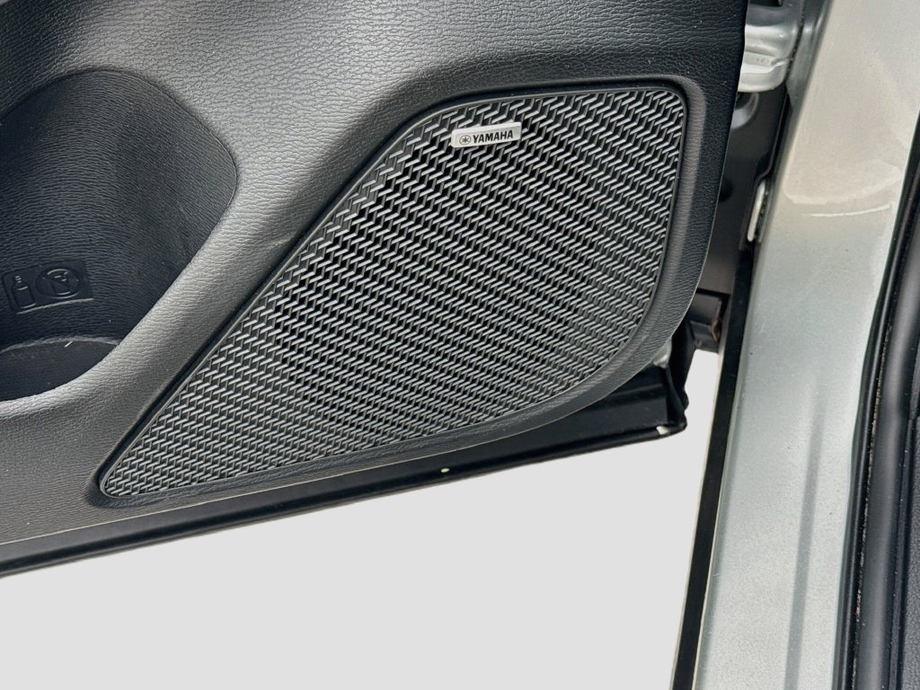 Used 2025 Mitsubishi Outlander ES FWD image 20