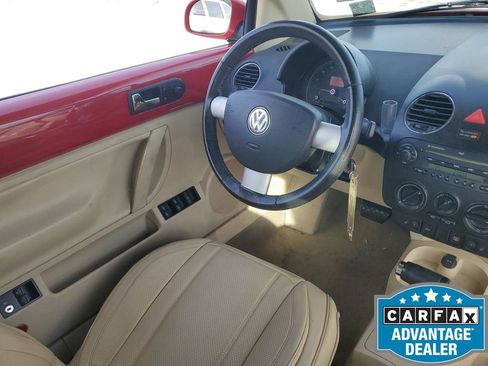 Used 2006 Volkswagen Beetle Convertible w/ Package 2 image 15