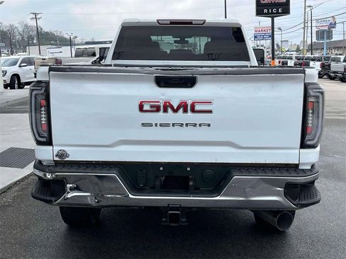 Used 2021 GMC Sierra 3500 4x4 Crew Cab w/ Convenience Package image 4