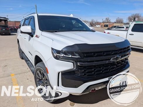 Used 2022 Chevrolet Suburban Z71 w/ Luxury Package image 1