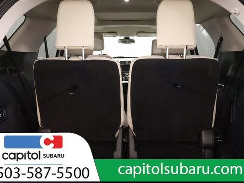 Used 2018 Ford Explorer Platinum AWD/4WD image 29
